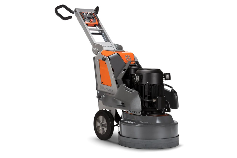 Masina de slefuit Husqvarna PG 690 380-415 V | 3-ph | 50-60 Hz | EU, latime slefuire 640 mm, putere de iesire 12.5 kw, greutate 502kg