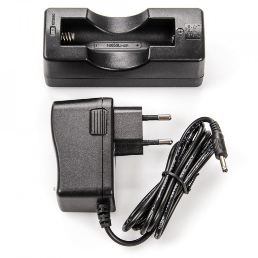 Incarcator 220 v - tip DC3 - un acumulator 18650
