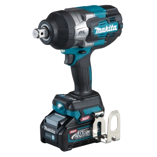 Cheie de strans cu impact Makita XGT, 1800 Nm, livrata cu 2 acumulatori 40Vmax 4.0Ah