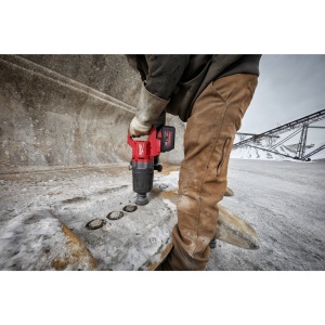 Cheie de impact 1″ ONE-KEY™ M18 FUEL™ cu mâner-D, cuplu ridicat, inel de fixare și gât lung M18 ONEFHIWF1D-121C, echipat, 1 baterie, incarcator, valiza, cuplu 2576 Nm - Img 8