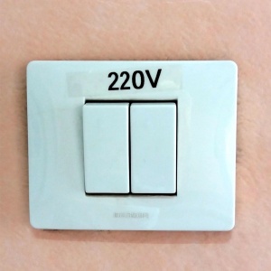 Etichete AIMO universale 12mm x 7m, negru transparent, poliester adezive, transfer termic, AIMO D1600, 3D21, S0720500, 45010 - Img 3