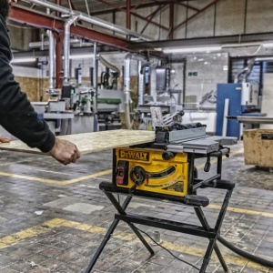 Fierastrau circular de banc DeWalt DWE7492, 250 mm - Img 2