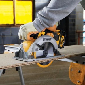 Fierastrau circular manual Dewalt DCS391NT compatibil cu acumulator Li-Ion 18 V XR, diametru disc 165 mm, in valiza de transport TSTAK VI - Img 6