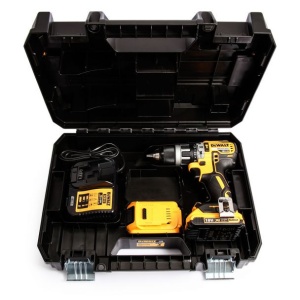Masina de gaurit si insurubat cu percutie, cu acumulatori Dewalt DCD796D2, 18V/2.0Ah, cuplu maxim 70 Nm, 2 acumulatori, incarcator, valiza de transport - Img 4
