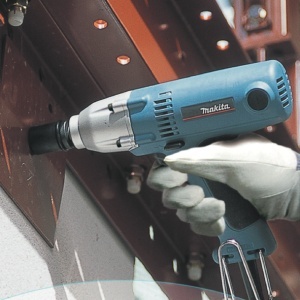 Masina de insurubat cu impact Makita, 150 Nm, 280W - Img 2