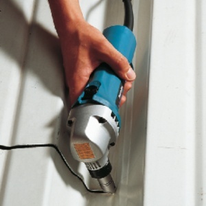 Masina de taiat tabla Makita, 550 W, 1.6 mm - Img 4