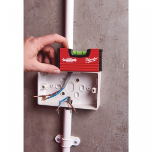 Nivela Milwaukee HANDY BOX 10 cm