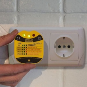 Tester curent priza Stanley FMHT82569-6, LED, 230 V - Img 2