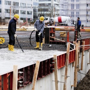 Vibrator de beton cu convertizor integrat Wacker Neuson IRFU 38/230 GV, cap vibrant 38 mm cu protectie din cauciuc, arbore flexibil 5 m, frecventa 200 Hz - Img 8