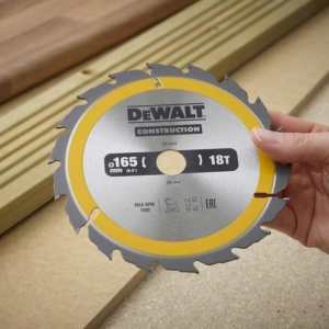Disc Dewalt DT1933 pentru fierastrau circular, D 165x20x2.4 mm, 18 dinti, pentru taiere rapida, seria Dewalt Construction - Img 3