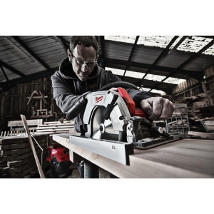 Fierastrau circular 220 V Milwaukee CS 85 CBE, 2200 W, adancime de taiere 85 mm, frana 3 sec, valiza, alimentare Retea 220-240 V - Img 9