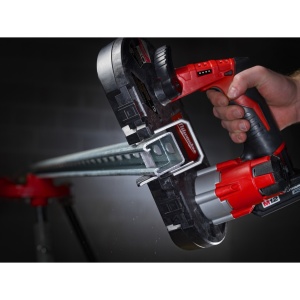 Fierastrau cu banda cu acumulator Milwaukee M12 BS-0, capacitate taiere metal ∅ 41 mm, livrat fara acumulator - Img 7