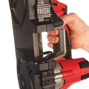 Fierastrau cu banda cu acumulator Milwaukee M12 BS-402C, capacitate taiere metal ∅ 41 mm, livrat cu acumulator, valiza - Img 7