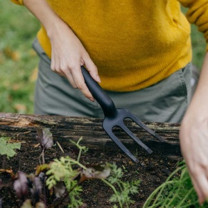 Furca pentru buruieni, 90g Fiskars Solid™ 82x263 mm - Img 5