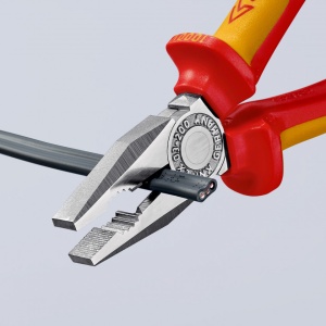 KNIPEX 03 06 200 SB Patent combinat izolate, cu manere multicomponent, testate VDE cromat 200 mm (carton cu autoservire/în blister) - Img 4