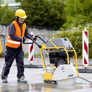 Masina de taiat beton-asfalt Wacker Neuson BFS1345, motor termic 4T, 450 mm - Img 8