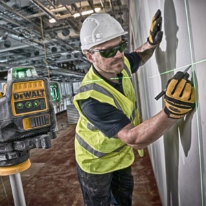 Nivela laser in cruce, autonivelanta, DeWalt DCE089D1G, Li-Ion 10.8V, 2 Ah, fascicul verde - Img 4