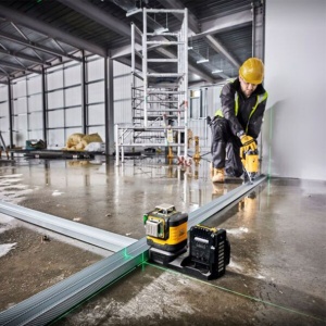 Nivela laser in cruce, autonivelanta, DeWalt DCE089D1G18, Li-Ion 12/18V, 2 Ah, fascicul verde - Img 6