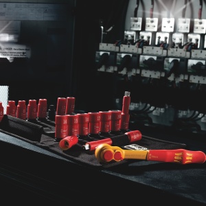 Set Chei Tubulare cu Ratchet Wera VDE 8100 SB Zyklop husa transport 17 piese 295 x 178 x 60 mm 05004970001 - Img 2