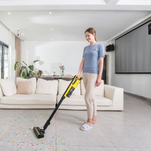 Aspirator vertical cu acumulatori Karcher, tip VC4s Plus Cordless (yellow) - Img 2