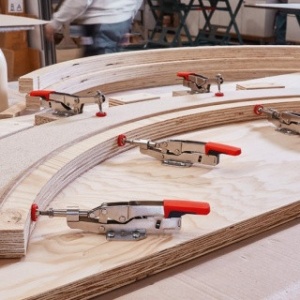 BESSEY Dispozitiv de prindere cu împingător și placă de bază orizontală, Deschidere 13 mm - Img 3