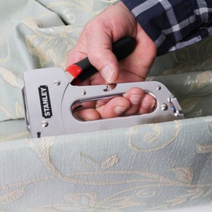 Capsator 3 in 1 Stanley STHT6-70410, pentru capse tip: A 4-10 mm, H 4-10 mm, J 12-15 mm si cuie tip: 'J' 12-15 mm - Img 5