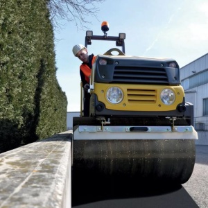 Cilindru vibro-compactor cu actionare electrica Wacker Neuson RD24e-100o, 2675 kg, 1000 mm - Img 4