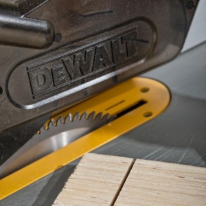Disc Dewalt DT4322 pentru fierastrau circular, D 250x30x3.0 mm, 40 dinti, pentru taiere universala, seria Extreme - Img 3