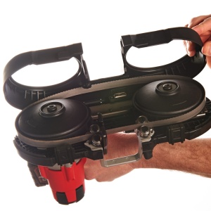 Fierastrau cu banda cu acumulator Milwaukee M12 BS-402C, capacitate taiere metal ∅ 41 mm, livrat cu acumulator, valiza - Img 8