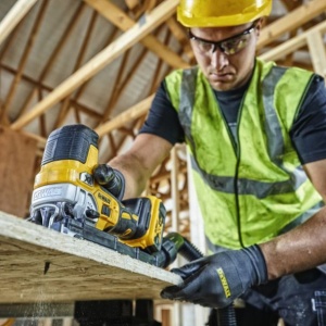 Fierastrau pendular compatibil cu acumulatori XR Li-Ion Dewalt DCS335P2, 18 V, 2 x 5 Ah, valiza transpot - Img 5