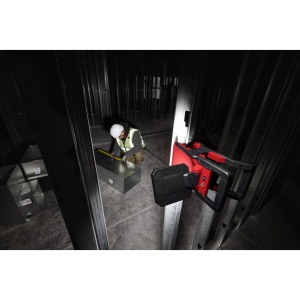 M18PAL2-0 Proiector pivotant M18™ 2000 lumeni - Img 2