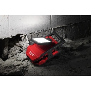 M18PAL2-0 Proiector pivotant M18™ 2000 lumeni - Img 7