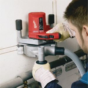 Masina de canelat 220 V Milwaukee WCS 45, latime canal 17-45 mm, adancime 45 mm, 1900 W, alimentare Retea 220-240 V - Img 8