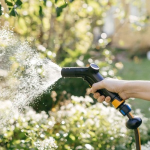 Pistol pentru stropit, cu maner confortabil SoftGrip™, Fiskars - Img 7