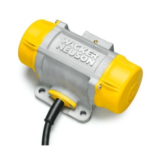 Vibrator extern pentru cofraj Wacker Neuson AR26/06/042, 42 V, 6000 rpm, frecventa 200 Hz, forta centrifuga 3.47 kN - Img 1