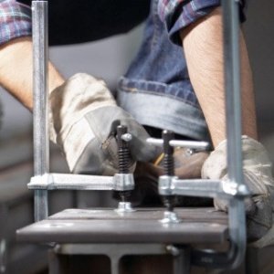 BESSEY Menghină din oțel cu șurub classiX GS-K, Deschidere 160 mm - Img 3