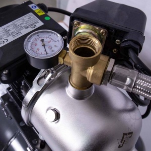 Hidrofor cu pompa centrifugala din inox Wasserkonig PCM7-53/50H, putere 1200 W, debit 7020 l/h, inaltime refulare 53 m, vas de expansiune 50 litri - Img 6