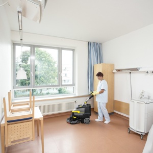 Masina de frecat-aspirat BD 38/12 Bp Pack - Img 2