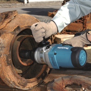 Masina de insurubat cu impact Makita, 1000 Nm, 1200W - Img 2