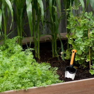 Plantator Fiskars Premium Planters™ 375x87mm, 130g - Img 3