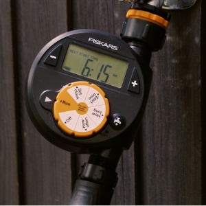 Programator electronic, cu montaj direct pe robinet/furtun, Fiskars Watering Timer, cu un singur circuit/iesire - Img 4