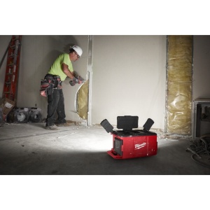 Proiector cu încărcător M18™ PACKOUT™ Milwaukee M18 POALC-0, alimentare cu acumulator - neechipat - Img 12