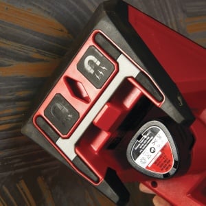 Proiector led compact Milwaukee M12 AL-0, IP54, 1000 lumeni, livrat fara acumulator - Img 3