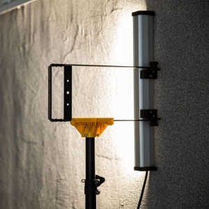 Proiector LED pentru zugravit 6100 lumeni, 49 W, IP54, rezistenta la impact IK07, fara trepied