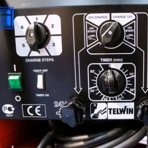 Redresor baterii si robot de pornire Telwin ENERGY1500START, tensiune incarcare 12/24 V, capacitate baterii Pb/START/STOP 20-2000 Ah, incarcare rapida - Img 2