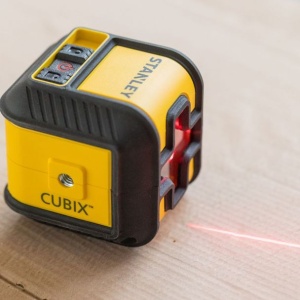 Set nivela laser si trepied Stanley Cubix STHT77648-1, linie rosie, 12 m - Img 3