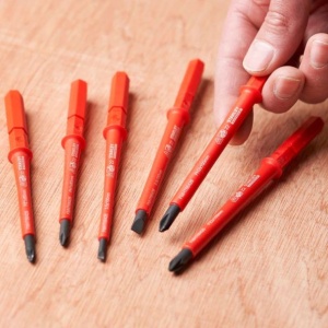 Set surubelnite izolate Stanley Fatmax FMHT66426-0, VDE 1000 V, 9 piese in geanta textila - Img 3
