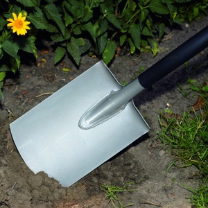 Cazma pentru plantat si bordurat, varf rotunjit, tip Ergonomic™, Fiskars - Img 2