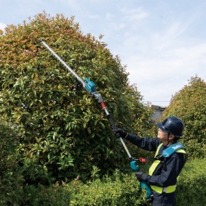 Foarfeca pentru tuns gard viu telescopica XGT 40Vmax, 600 mm, livrata fara acumulatori - Img 2