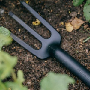 Furca pentru buruieni, 90g Fiskars Solid™ 82x263 mm - Img 6